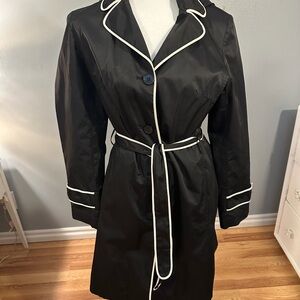 Regal Regency belted  Black white trim Hooded Women's Raincoat S